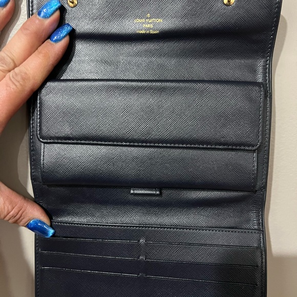 Vintage Louis Vuitton bag and wallet - Picture 5 of 12